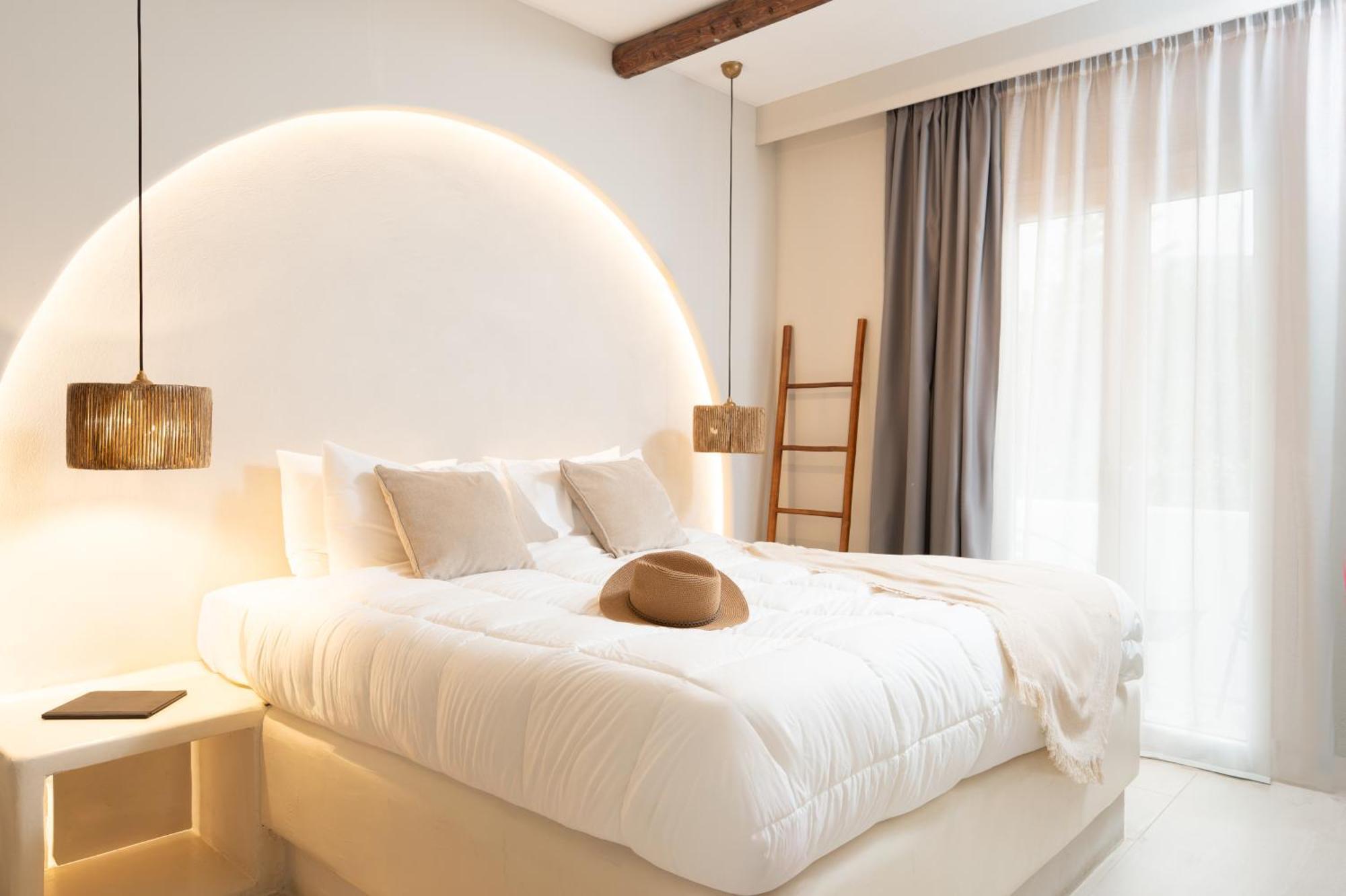 Paridian Elegant Living 호텔 Páros 외부 사진